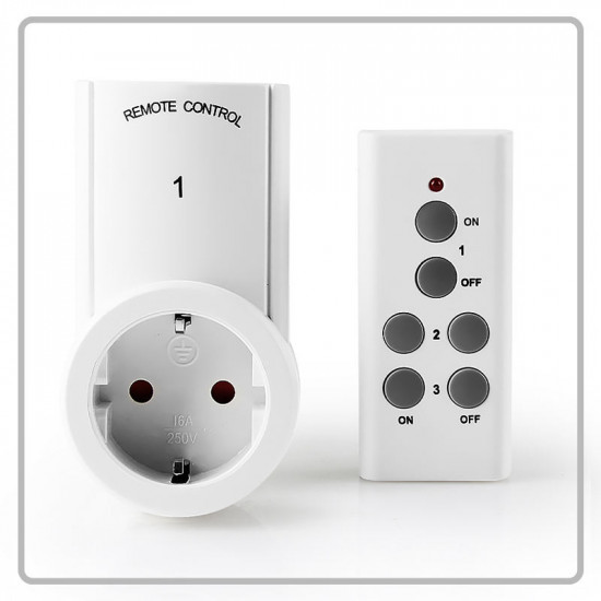 Socket for remote control with LA339 remote control